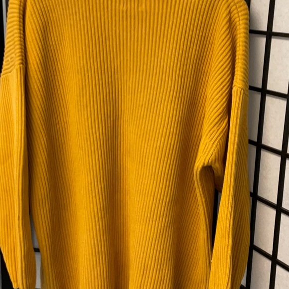 VintageGap sweater size medium excellent condition - Picture 3 of 8